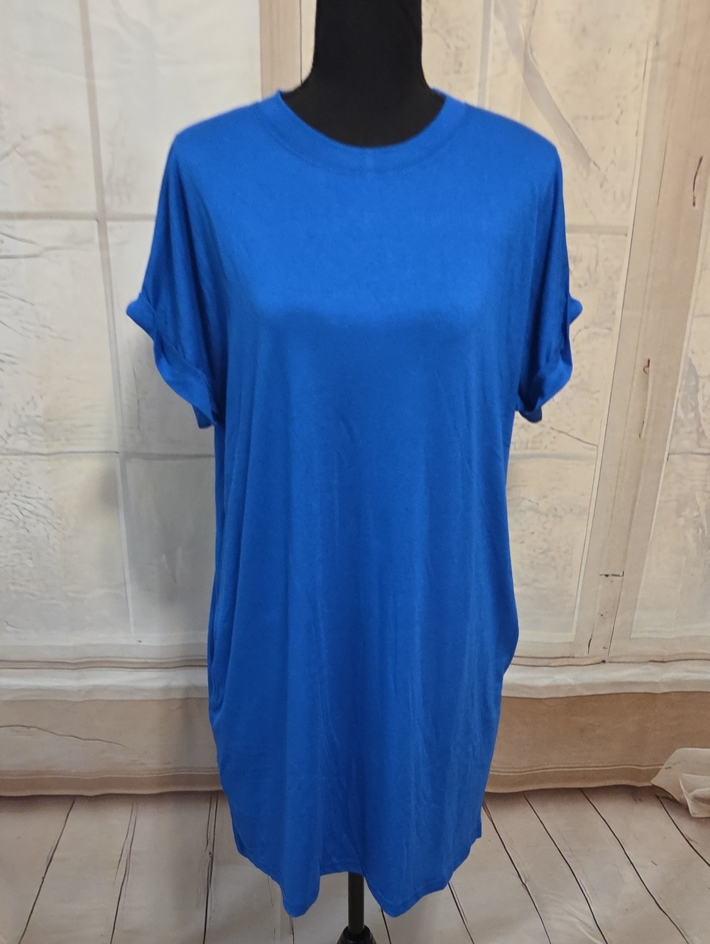 Kohl's Royal Blue Short Sleeve Tunic Tee